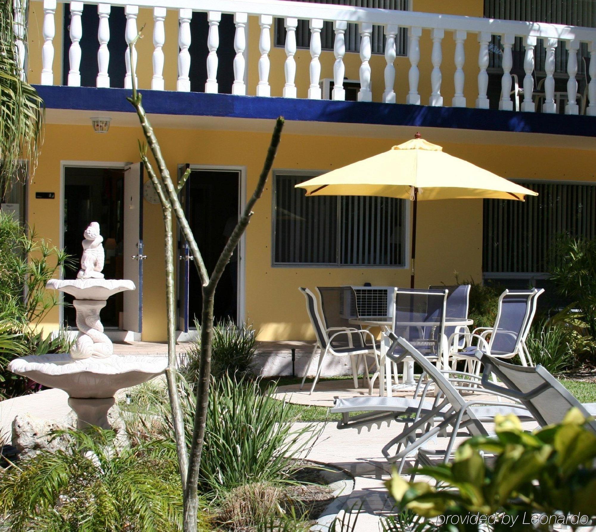 Cheston House - Clothing Optional All Male Guesthouse フォート・ローダーデール エクステリア 写真