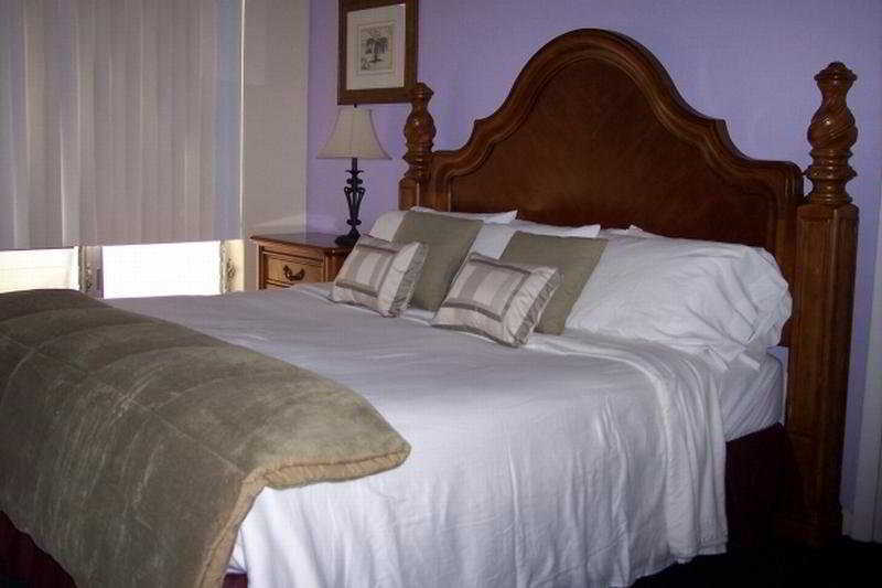 Cheston House - Clothing Optional All Male Guesthouse フォート・ローダーデール エクステリア 写真