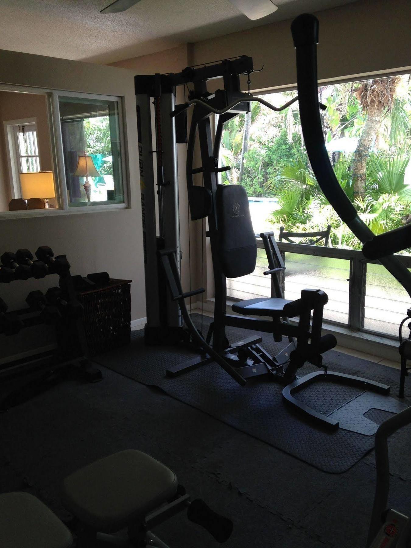 Cheston House - Clothing Optional All Male Guesthouse フォート・ローダーデール エクステリア 写真